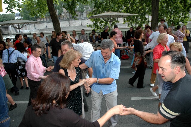 min 2006 08 08 paris plage 139